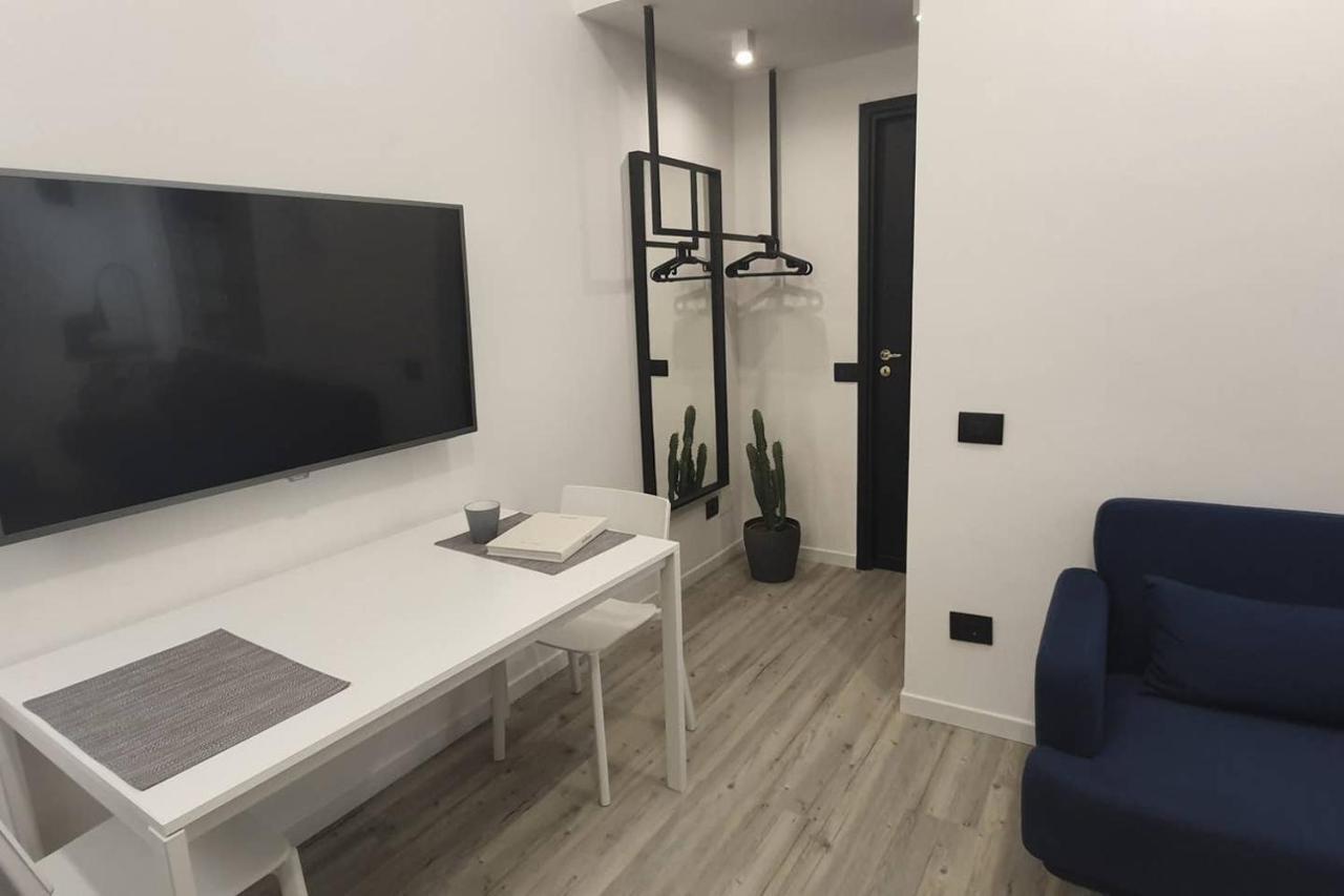 Joivy Heart Of The City 1 Bed Apt Near Castle Belvedere Génova Exterior foto